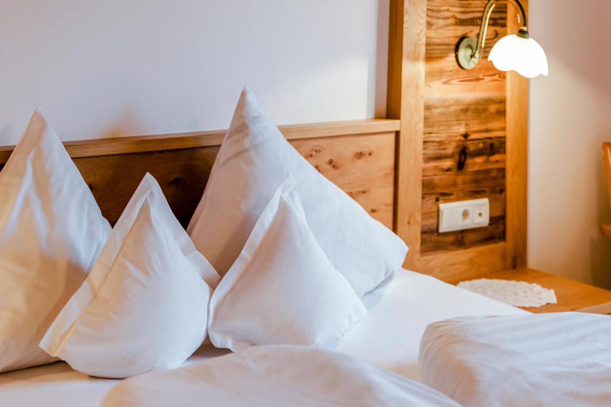 Hotel Kronhof Moos Rum bild