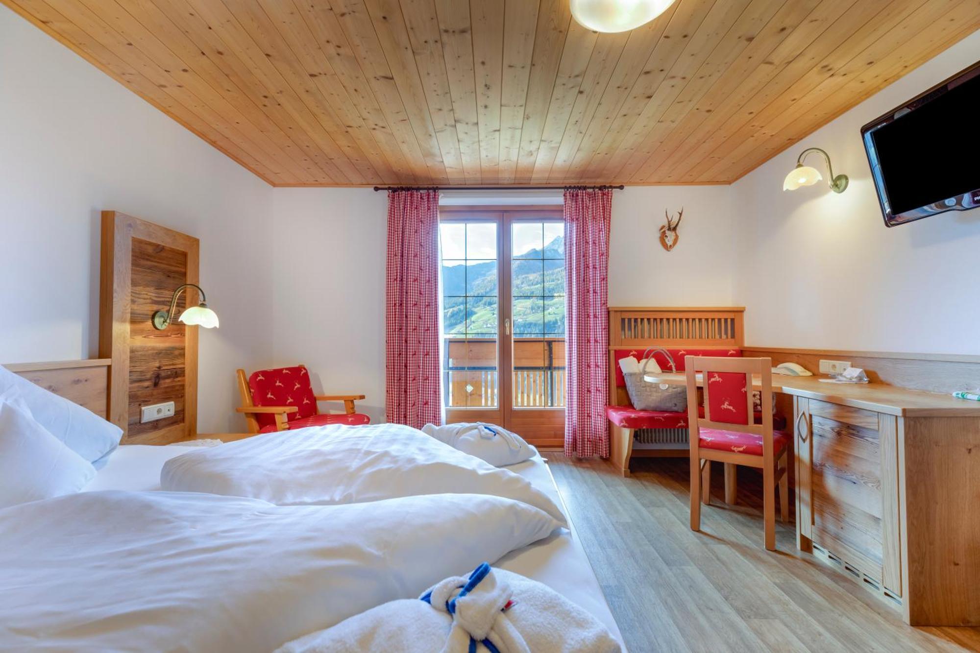 Hotel Kronhof Moos Rum bild
