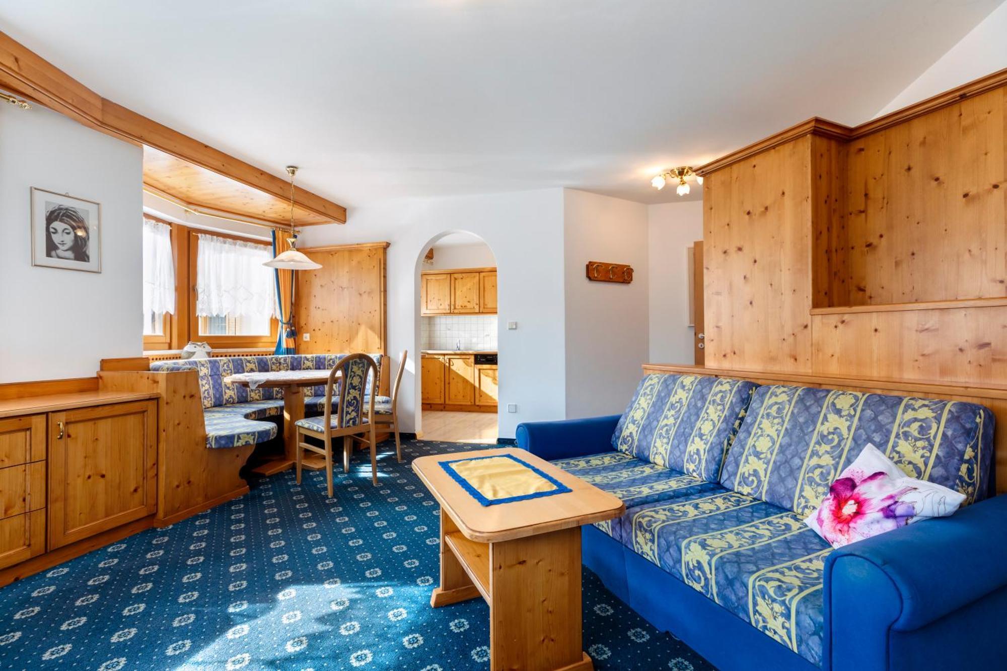 Hotel Kronhof Moos Rum bild