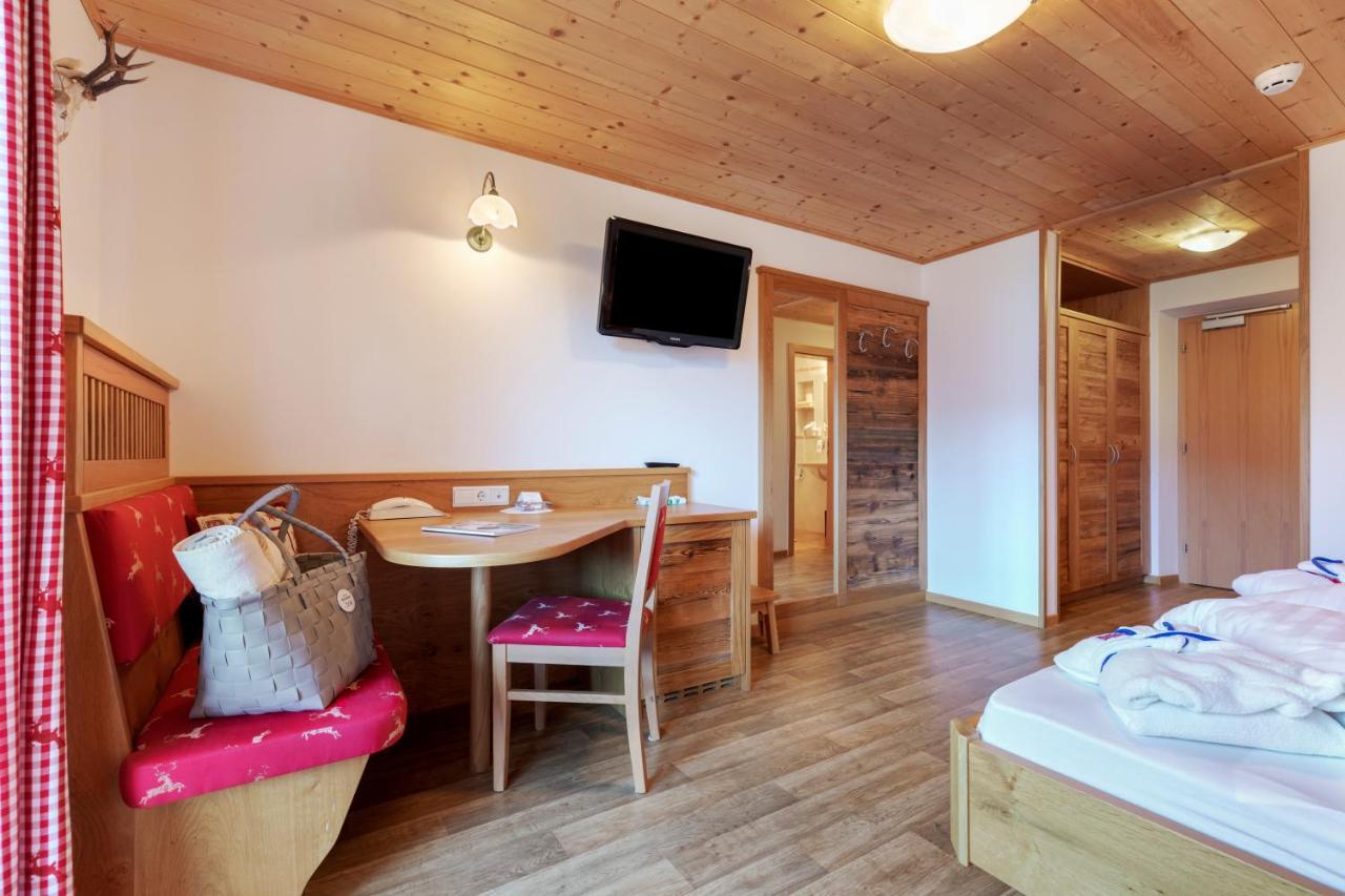 Hotel Kronhof Moos Exteriör bild